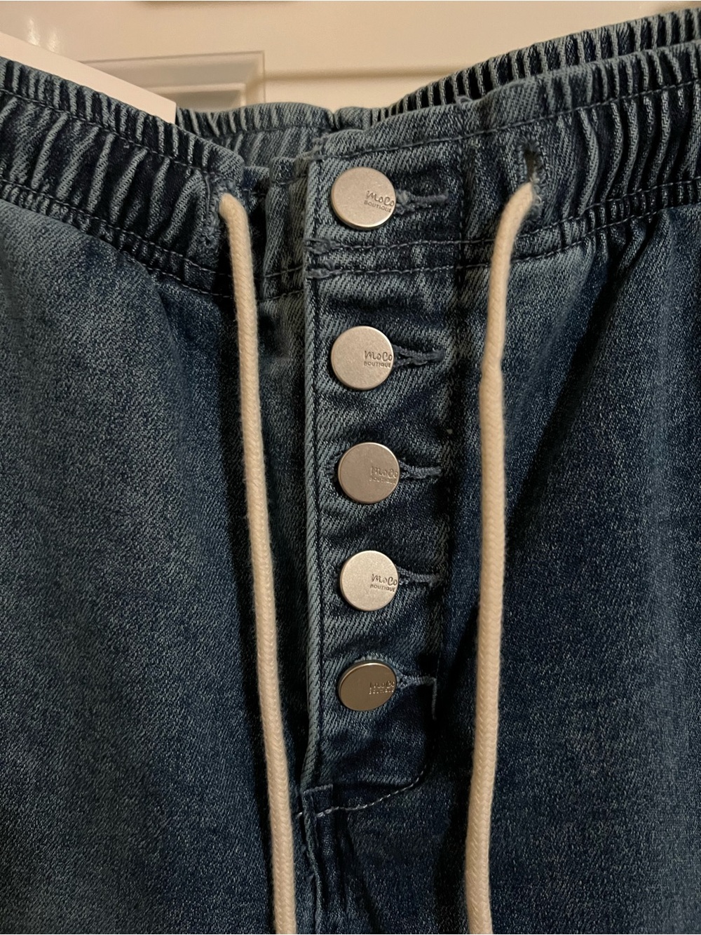 NWT MoCo wide leg jeans. Size 13/31 - Picture 3 of 9